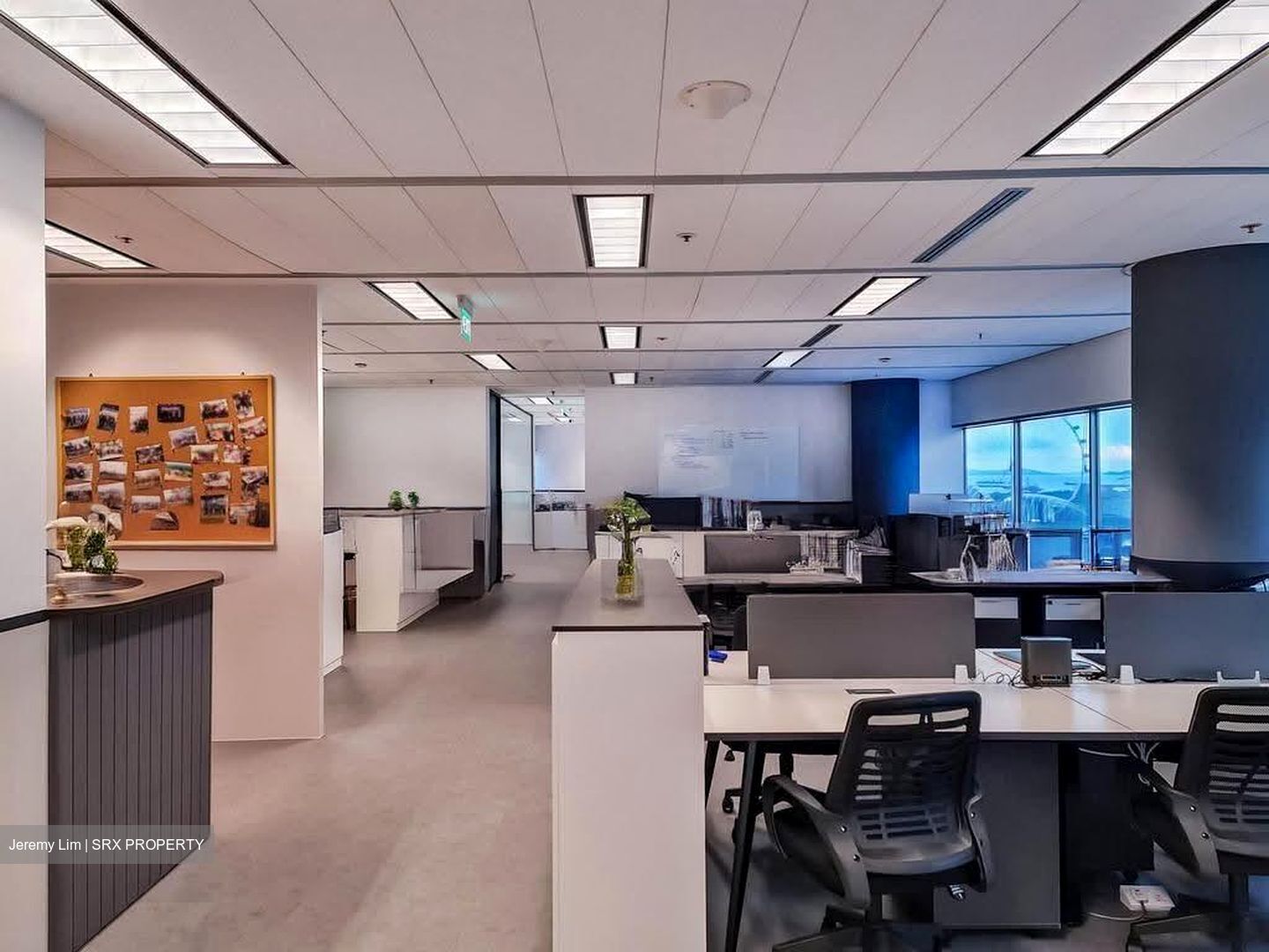 Gateway East (D7), Office #630128141
